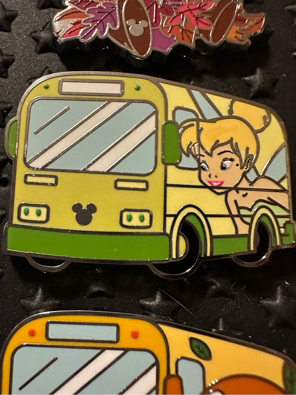 🌸3 for $37🌸 Tinker Bell Bus Mystery Pin